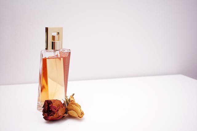 Read more about the article Jadikan Parfum Burberry Original Sebagai Pelengkap Penampilan di Kantor